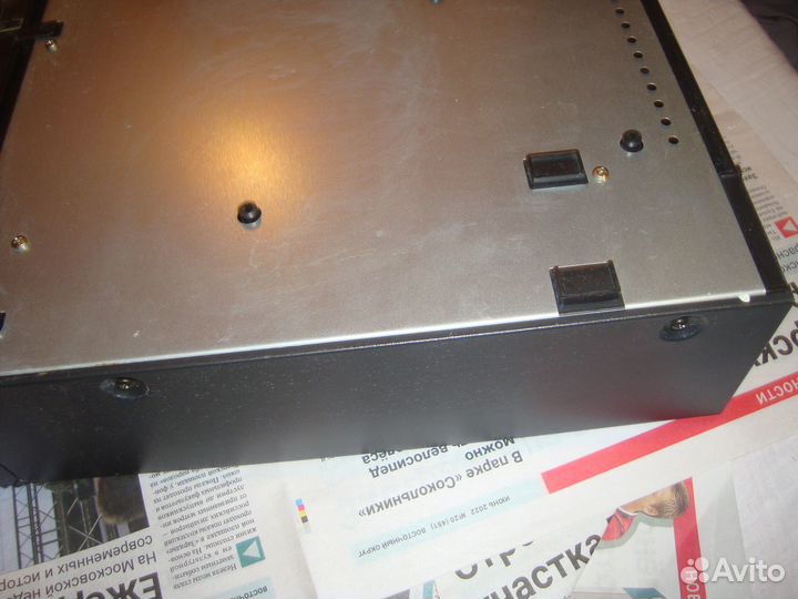 Видеомагнитофон для ремонта или на зап. части