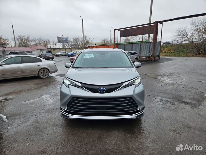 Toyota Sienna 2.5 AT, 2021, 4 850 км