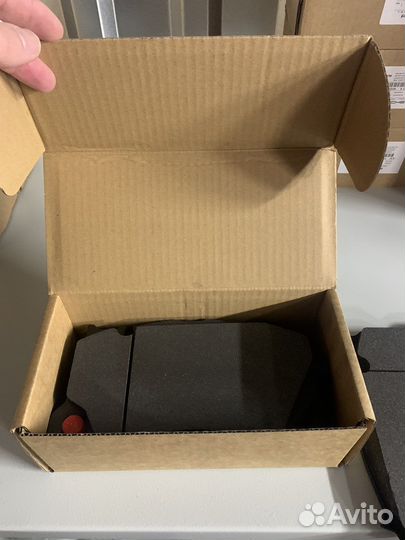 Колодки тормозные передние porsche Cayenne