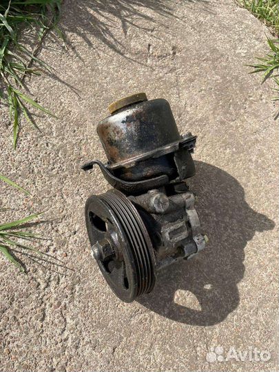 Насос гур subaru legacy b11