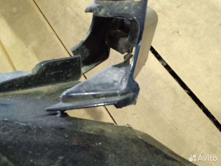 Skoda Rapid 2013-2020 Бампер передний