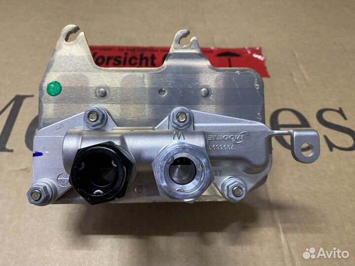 Радиатор АКПП теплообменник Mercedes X253