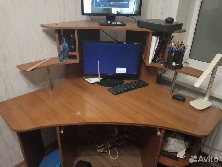 Компьютерный стол бу