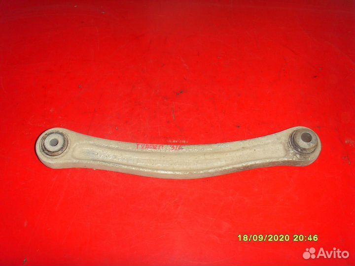 Рычаг подвески левый задний Volkswagen Touareg NF