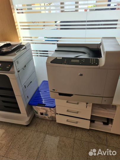 Принтер HP Color Laserjet CP6015n