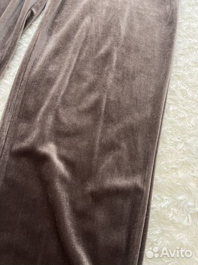 Спортивный костюм женский