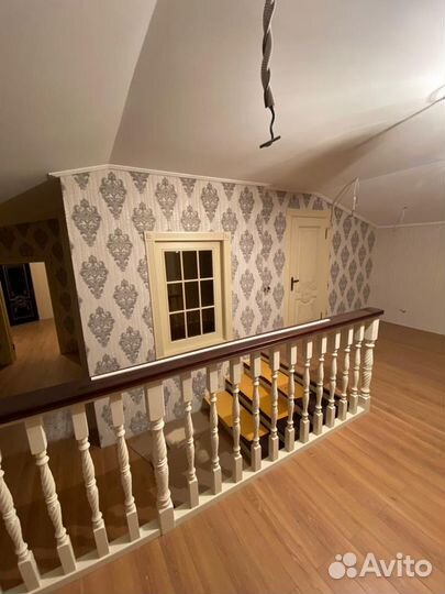 Окно фрамуга