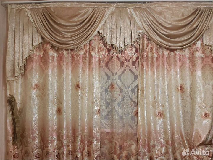 Шторы с ламбрекеном + тюль