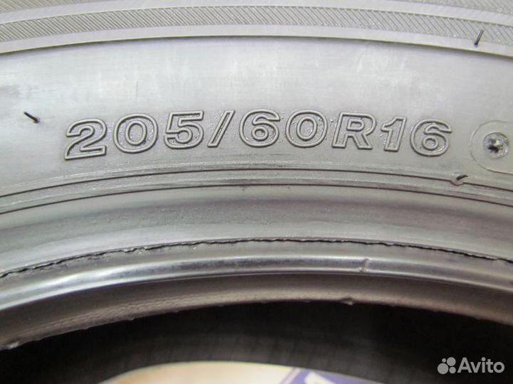 Bridgestone Blizzak VRX 205/60 R16 101K