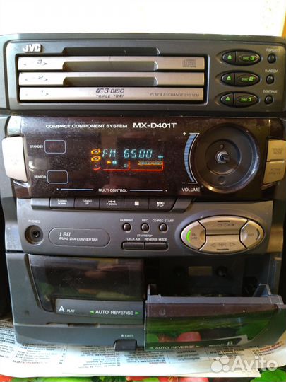 Музыкальный центр JVC CA-D401T