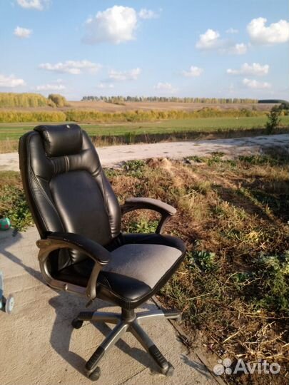 Компьютерное кресло рабочее кресло