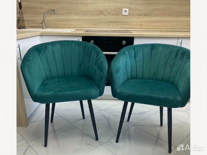 Комплект стульев