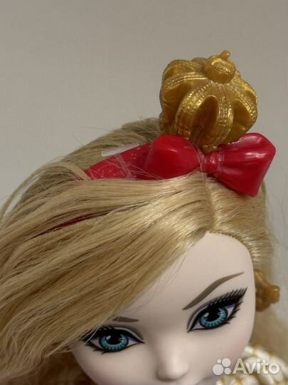 Кукла Ever After High Эппл Вайт