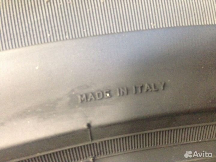 Pirelli P Zero 295/40 R21 111Y