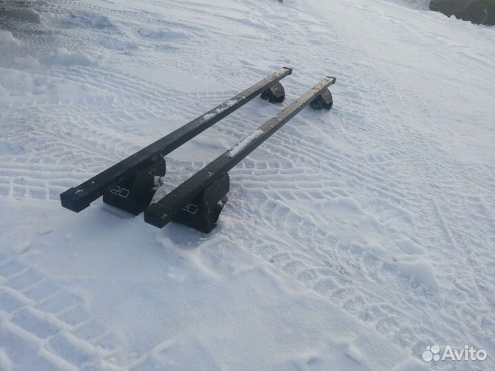 Продам поперечины на рейлинги