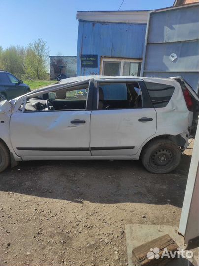 Nissan note в разборе
