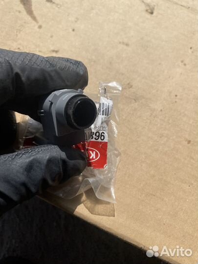 Датчик парковки боковой KIA optima 4 JF новый ориг