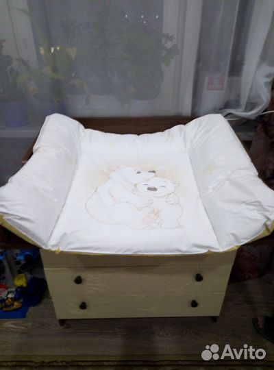 Пеленальный коврик на комод