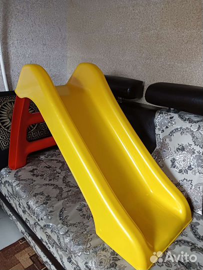Детская горка пластиковая