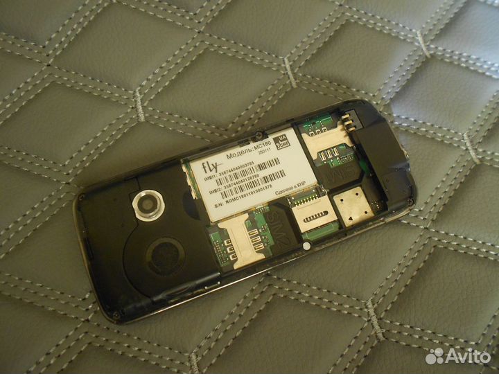Alcatel One Touch Pixi 4007D, 512 МБ