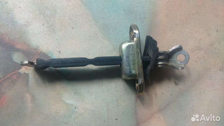 Ограничитель двери передний левый Chery Qq6 S21