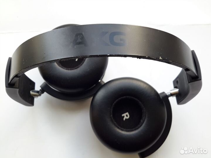 Bluetooth Наушники AKG Y50BT