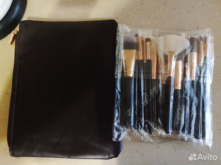 Набор кистей для макияжа 15 штук