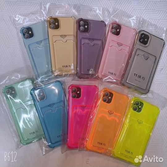 Чехлы для iPhone с отделом под карту