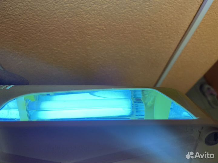 Уф лампа для ногтей