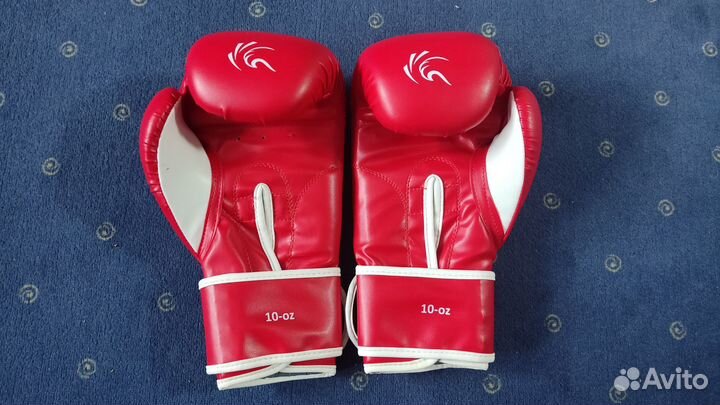 Боксерские перчатки Kango, 10oz
