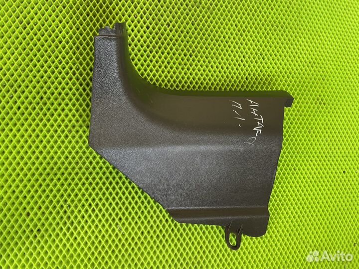 Передняя левая накладка порога опель антара