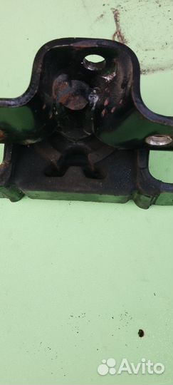 Подушка двигателя nissan almera classic