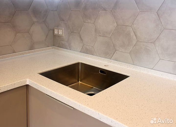 Кухонный гарнитур на заказ. Долговечные материалы