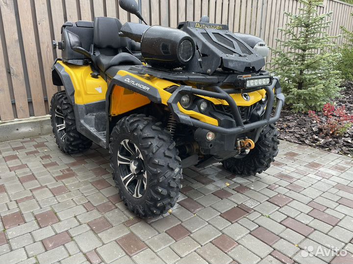 BRP outlander 1000 LMT