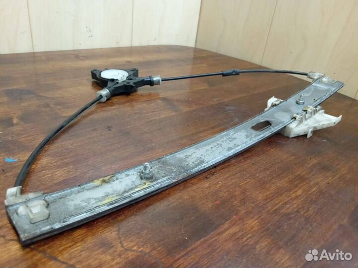 Стеклоподъемник передний правый Mazda 6 GG