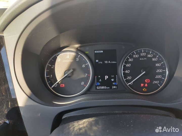 Mitsubishi Outlander 2.0 CVT, 2021, 25 900 км