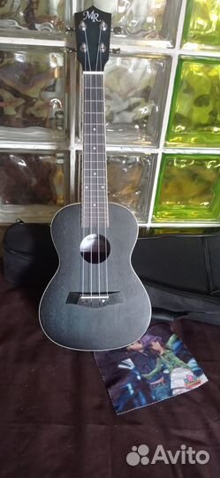 Укулеле гитара