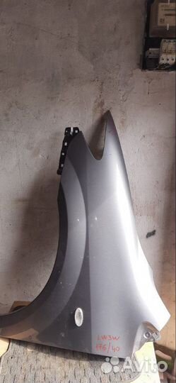 Крыло переднее левое Mazda Mpv LW3W