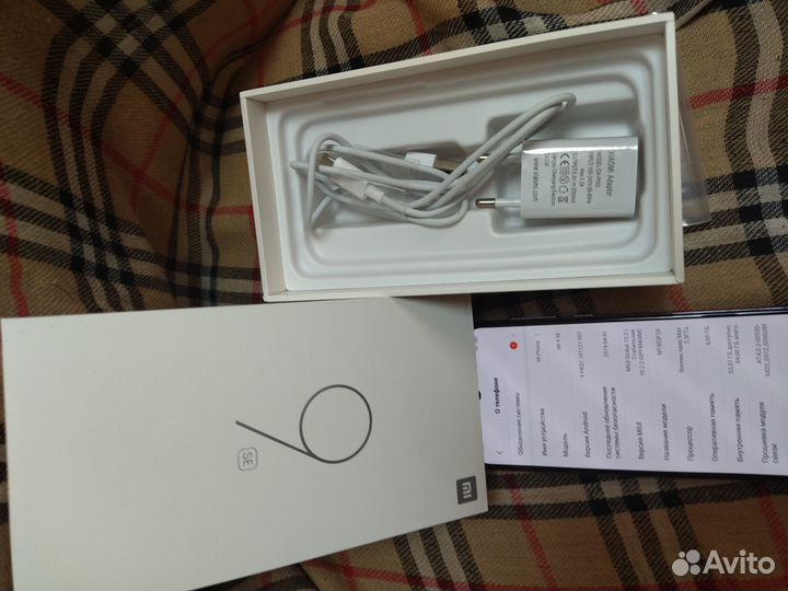 Mi 9 SE 6/64Gb (317)