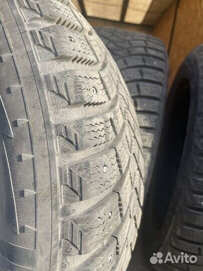 Michelin X-Ice North XIN2 225/55 R17
