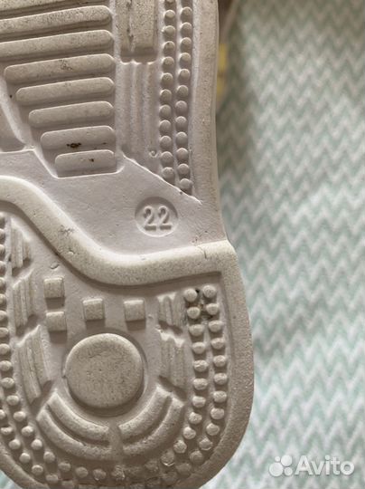 Сандали и ботинки