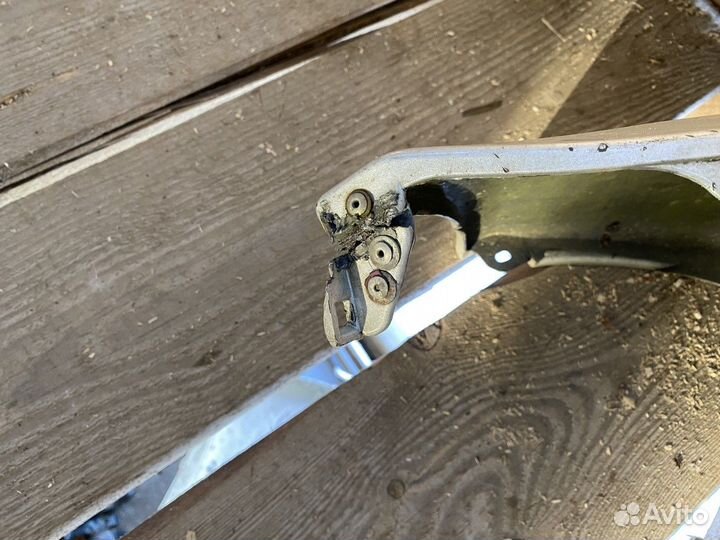 Бампер передний Ярис 1 Toyota Yaris