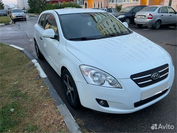 Kia Ceed 1.4 МТ, 2008, 270 000 км