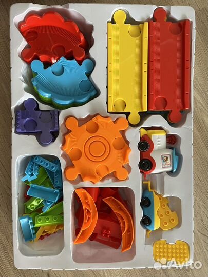 Игрушки Игровой трек с паровозиком