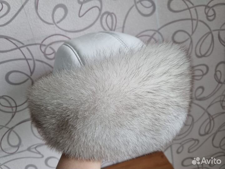 Шапка женская зимняя меховая песец 56