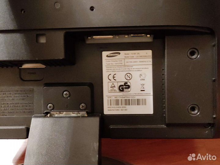 Монитор Samsung syncmaster 731bf