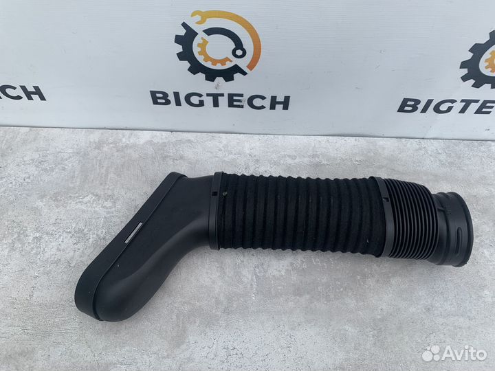 Патрубок воздушного фильтра W204 A2720901382