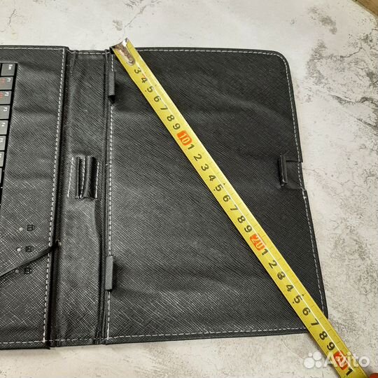 Чехол клавиатура для планшета