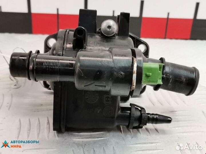 Корпус термостата Ford Fiesta 5 рест. 2008