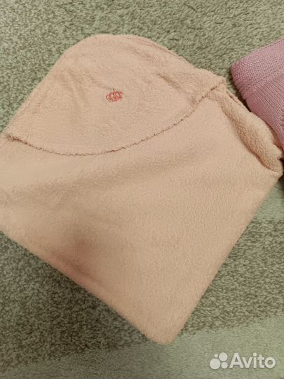 Плед/одеяло и махровое полотенце для новорожденной